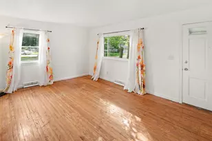 533 Hunt Pl, Ypsilanti, MI 48198 - Photo 3