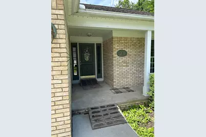 211 Whitney Drive, Rochester Hills, MI 48307 - Photo 3