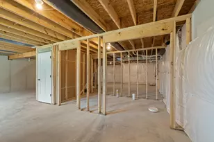 808 Joyce Ln, Saint Johns, MI 48879 - Photo 37