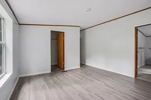144 Peck St, Battle Creek, MI 49014 - Photo 11