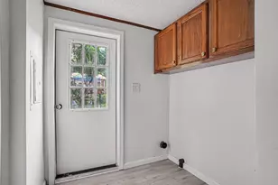 144 Peck St, Battle Creek, MI 49014 - Photo 15
