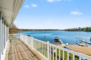 468 W Crooked Lake Dr W, Kalamazoo, MI 49009 - Photo 25