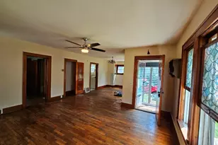 403 Pennsylvania Ave, Dowagiac, MI 49047 - Photo 7