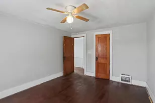 103 Webber St, Battle Creek, MI 49015 - Photo 17