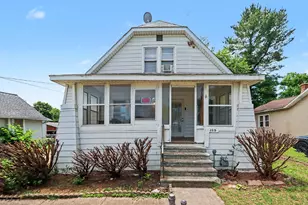 103 Webber St, Battle Creek, MI 49015 - Photo 1
