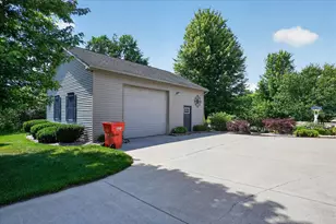 325 Priest Rd, Owosso, MI 48867 - Photo 67
