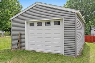 412 N Swan St, Colon, MI 49040 - Photo 15