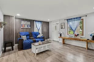 412 N Swan St, Colon, MI 49040 - Photo 3