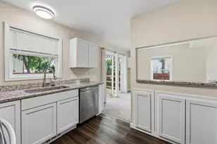 516 Lay Blvd, Kalamazoo, MI 49001 - Photo 9