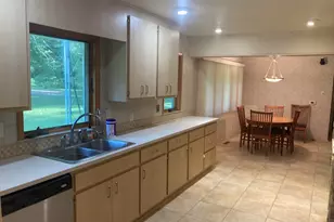 5491 Hoag Rd, Battle Creek, MI 49015 - Photo 13