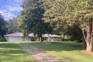 5491 Hoag Rd, Battle Creek, MI 49015 - Photo 3