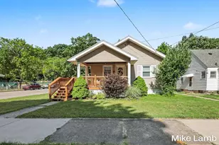735 Van Buren Ave NW, Grand Rapids, MI 49504 - Photo 17
