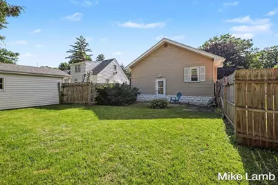 735 Van Buren Avenue NW, Grand Rapids, MI 49504 - Photo 21