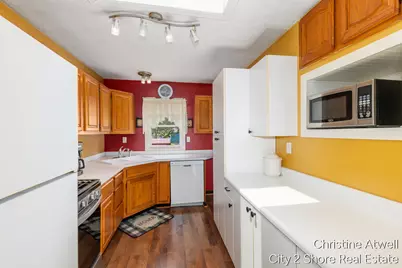 1321 Pearl Street, Lake Odessa, MI 48849 - Photo 9