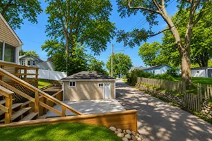 707 Buena Vista Ave, Lake Orion, MI 48362 - Photo 19