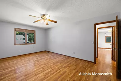 17511 Parkwood Drive #D, Spring Lake, MI 49456 - Photo 37
