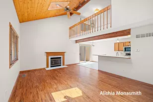 17511 Parkwood Dr, Spring Lake, MI 49456 - Photo 5