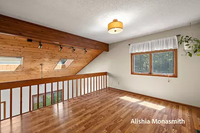 17511 Parkwood Drive #D, Spring Lake, MI 49456 - Photo 27