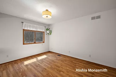 17511 Parkwood Drive #D, Spring Lake, MI 49456 - Photo 29