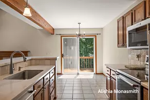17511 Parkwood Dr, Spring Lake, MI 49456 - Photo 23