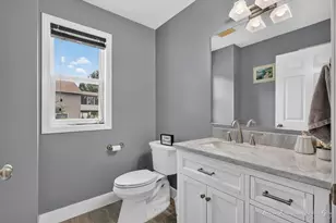 2033 Orchard Ridge Dr NW, Grand Rapids, MI 49534 - Photo 19