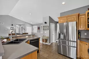 2033 Orchard Ridge Dr NW, Grand Rapids, MI 49534 - Photo 15