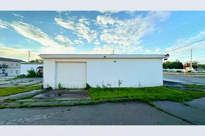 1290 M-139, Benton Harbor, MI 49022 - Photo 21