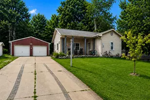 18 Grand Ave, Niles, MI 49120 - Photo 5