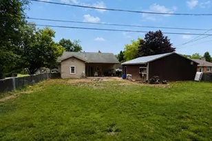 18 Grand Ave, Niles, MI 49120 - Photo 7