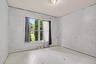 524 Graham St, Cassopolis, MI 49031 - Photo 13