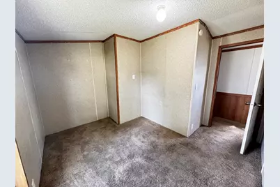 18376 Saint Joseph Avenue #218, Big Rapids, MI 49307 - Photo 7