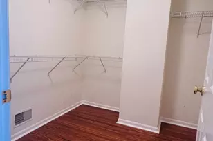 37572 Newburgh Park Cir, Livonia, MI 48152 - Photo 33