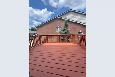 37572 Newburgh Park Circle #33, Livonia, MI 48152 - Photo 7