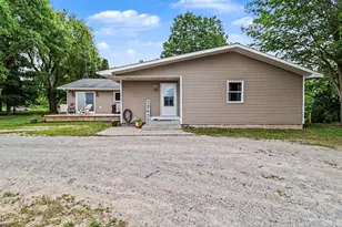 3585 N 72nd Ave, Hart, MI 49420 - Photo 7