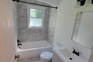 26548 Eton Ave, Dearborn Heights, MI 48125 - Photo 5