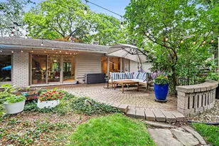 2411 Londonderry Rd, Ann Arbor, MI 48104 - Photo 51