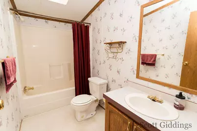 206 E 1st Street, Stanton, MI 48888 - Photo 31