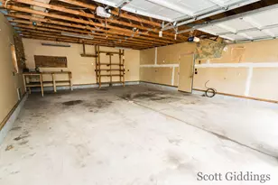 206 E 1st St, Stanton, MI 48888 - Photo 47