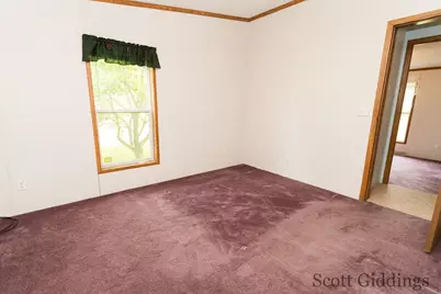 206 E 1st Street, Stanton, MI 48888 - Photo 27