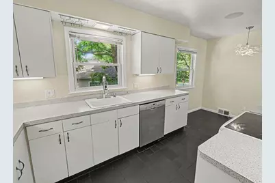 2010 Ferdon Road, Ann Arbor, MI 48104 - Photo 7