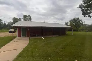 36961 39th Ave, Paw Paw, MI 49079 - Photo 7
