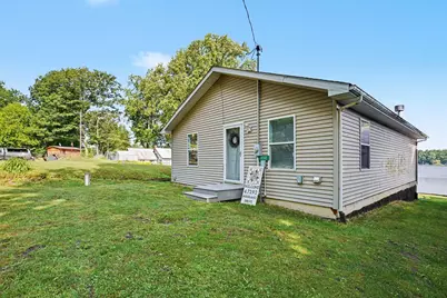 47292 Woodland Drive, Bangor, MI 49013 - Photo 23