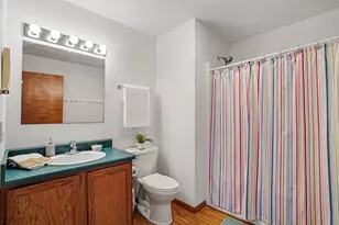 47292 Woodland Dr, Bangor, MI 49013 - Photo 15