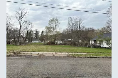 19 Ridge Street, Battle Creek, MI 49037 - Photo 1