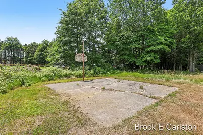 643 E Sternberg Road, Norton Shores, MI 49441 - Photo 33