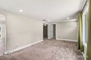 643 E Sternberg Rd, Norton Shores, MI 49441 - Photo 13