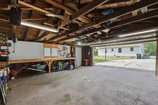 1626 Royal Oak St SW, Wyoming, MI 49519 - Photo 21