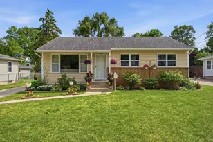 1626 Royal Oak St SW, Wyoming, MI 49519 - Photo 1