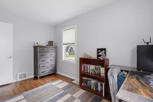 1626 Royal Oak St SW, Wyoming, MI 49519 - Photo 15