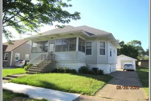 1407 Franklin Ave, Grand Haven, MI 49417 - Photo 1